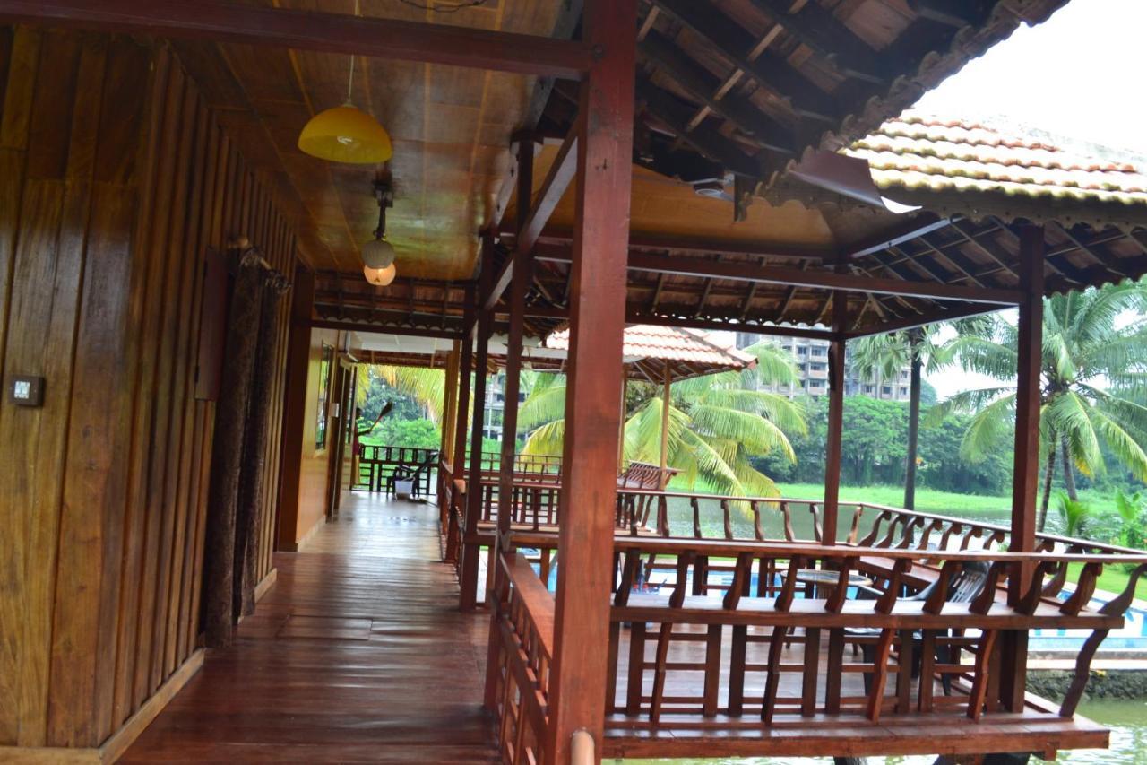 Udaya Resort Palakkad Camera foto